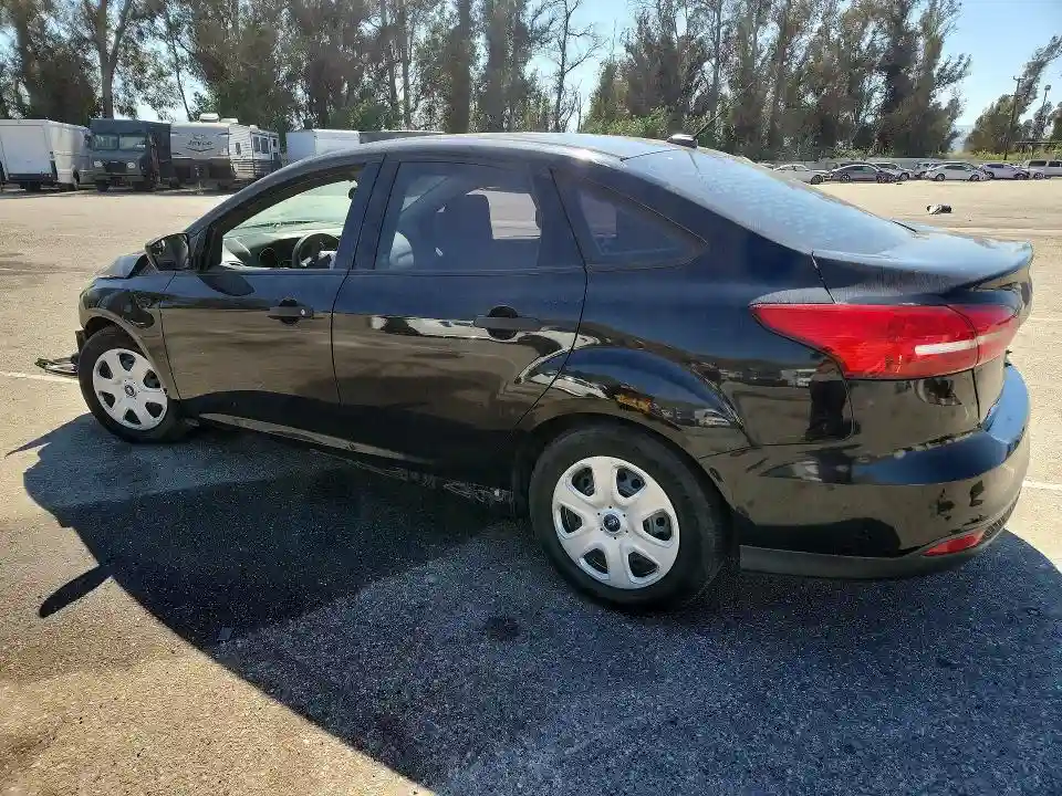 1FADP3E27GL387198 2016 FORD FOCUS-1