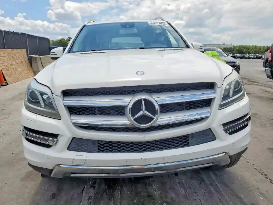 4JGDF7CE2EA315265 2014 MERCEDES-BENZ GL-CLASS-4
