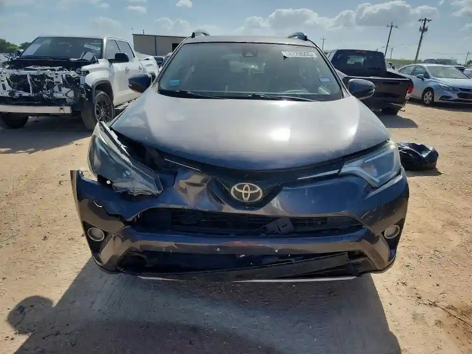 JTMWFREV0JJ162112 2018 TOYOTA RAV4-4