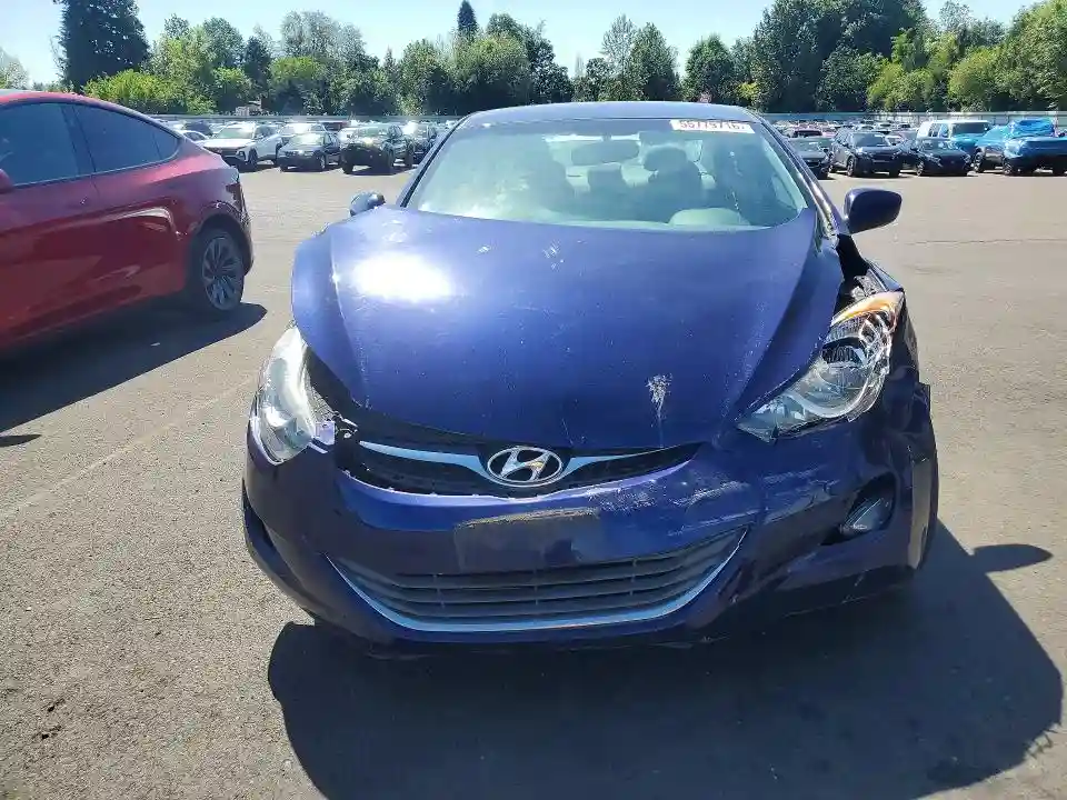 5NPDH4AE2DH452794 2013 HYUNDAI ELANTRA-4