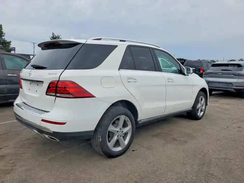 4JGDA5HB0GA626763 2016 MERCEDES-BENZ GLE-CLASS-2