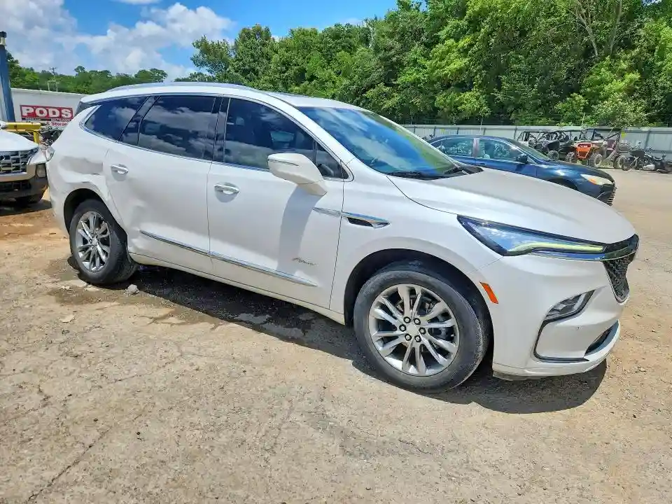 5GAERDKW2NJ121698 2022 BUICK ENCLAVE-3
