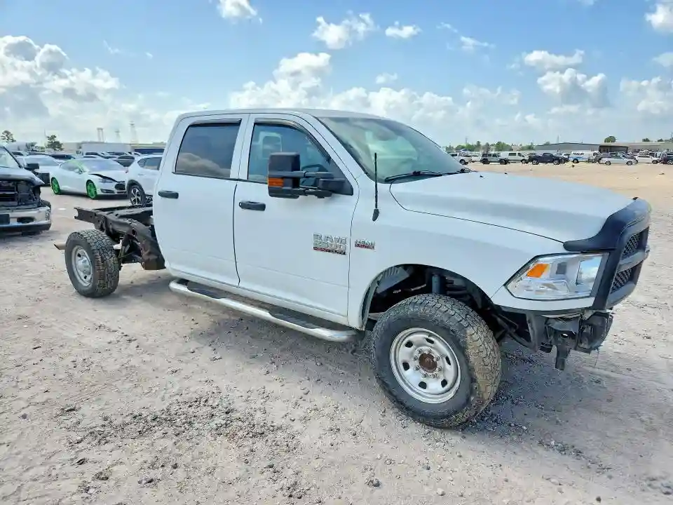 3C6UR5HJ1JG380620 2018 RAM 2500-3