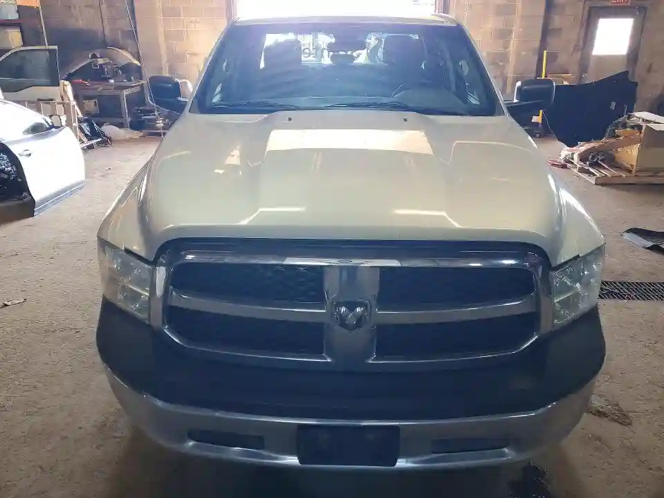1C6RR7FT7FS594744 2015 RAM 1500-4