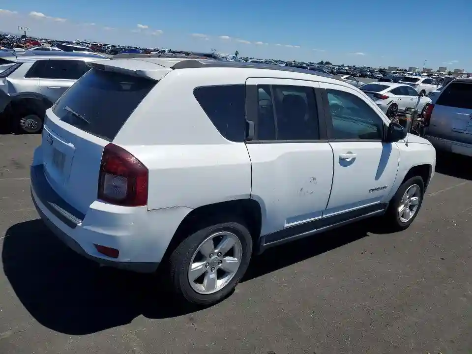 1C4NJCBA1FD143812 2015 JEEP COMPASS-2