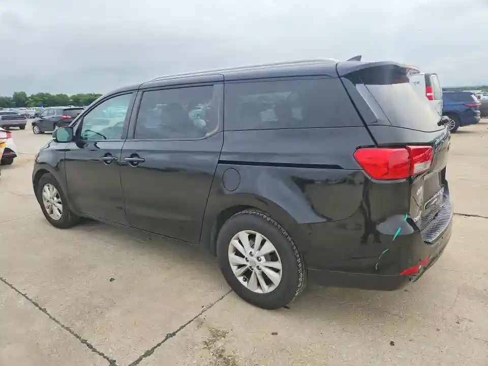 KNDMB5C1XH6337894 2017 KIA SEDONA-1
