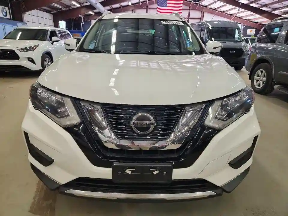 KNMAT2MV3JP531196 2018 NISSAN ROGUE-4