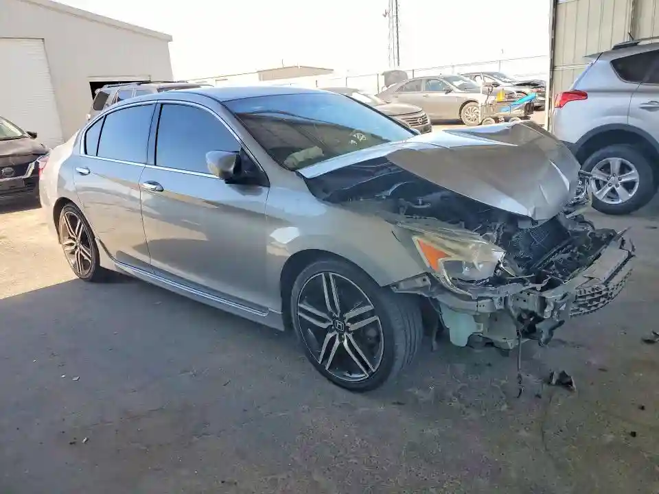 1HGCR2F59HA239815 2017 HONDA ACCORD-3