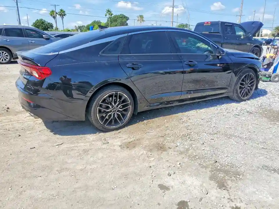 5XXG44J89PG174575 2023 KIA K5-2