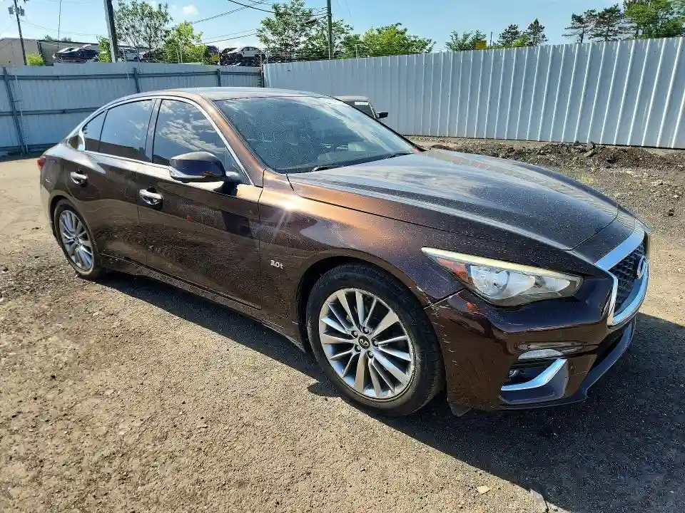 JN1EV7AP2JM590596 2018 INFINITI Q50-3