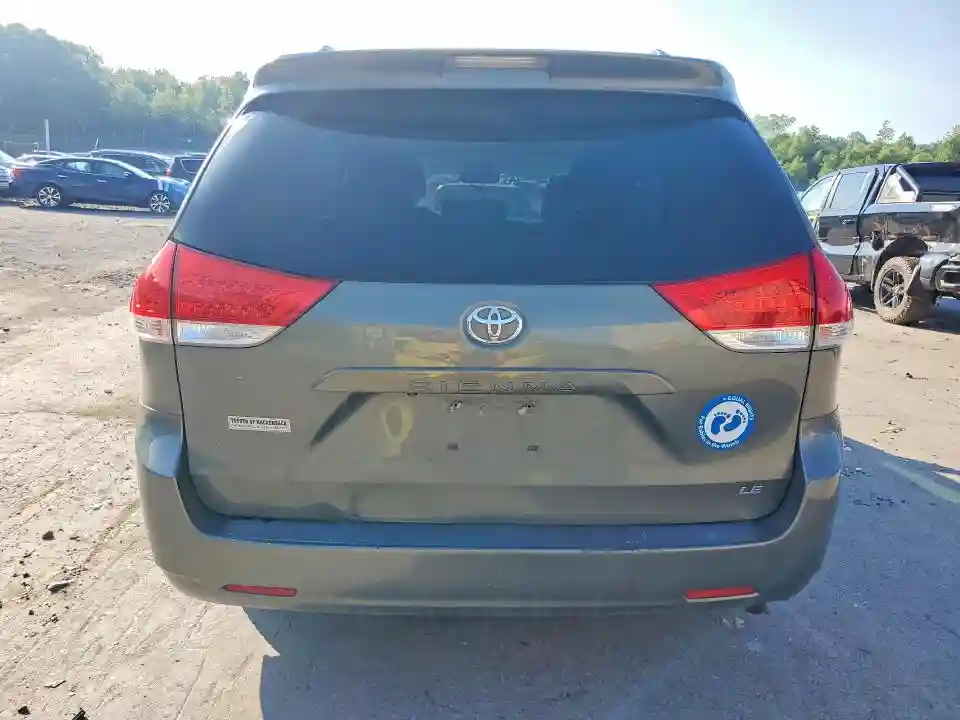 5TDKK3DC3CS186739 2012 TOYOTA SIENNA-5