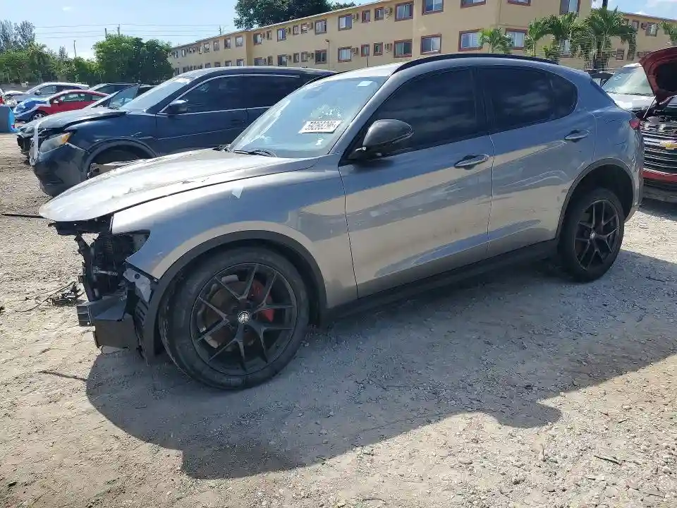 ZASPAJAN6L7C75483 2020 ALFA ROMEO STELVIO-0