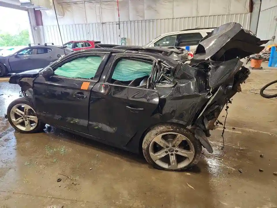 WAUAUHFF2J1019449 2018 AUDI A3-1