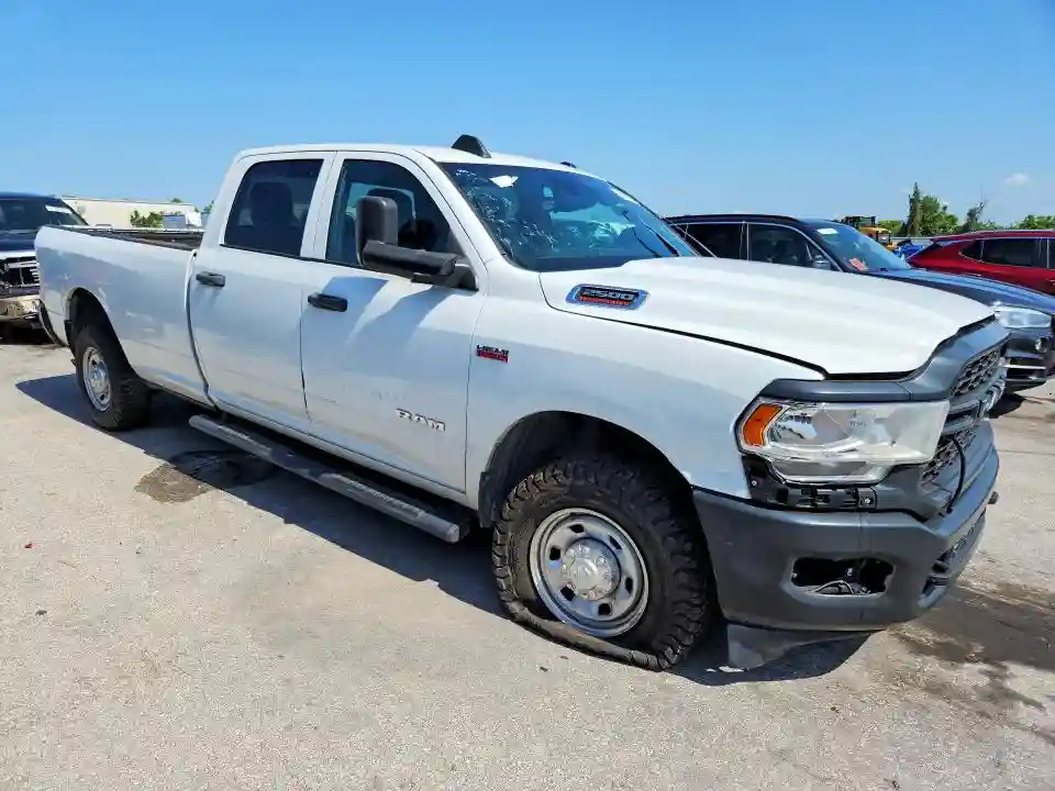 3C6UR4HJ1NG344104 2022 RAM 2500-3