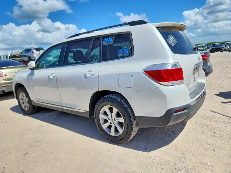 5TDZK3EH9DS114695 2013 TOYOTA HIGHLANDER-1