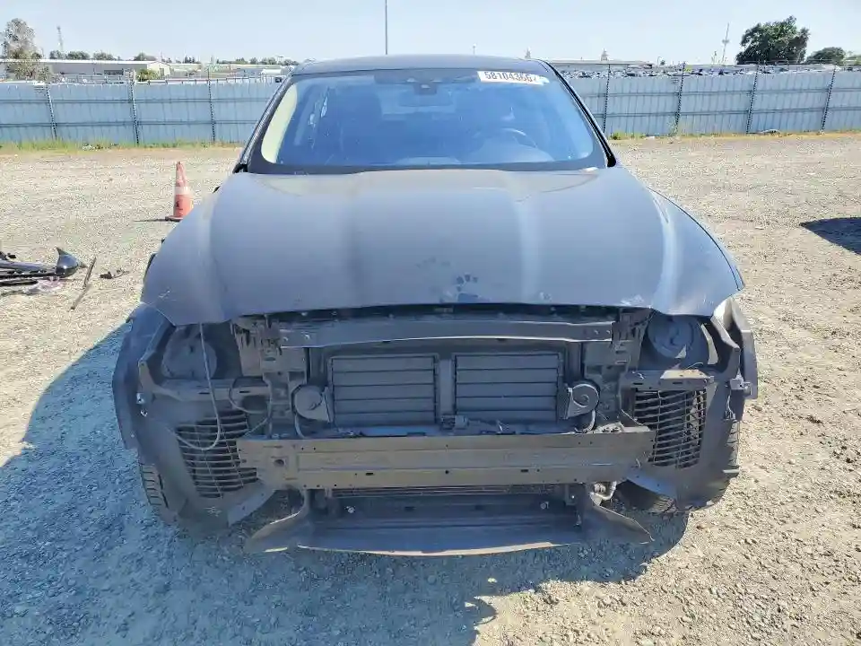 SADCL2BV2HA061479 2017 JAGUAR F-PACE-4