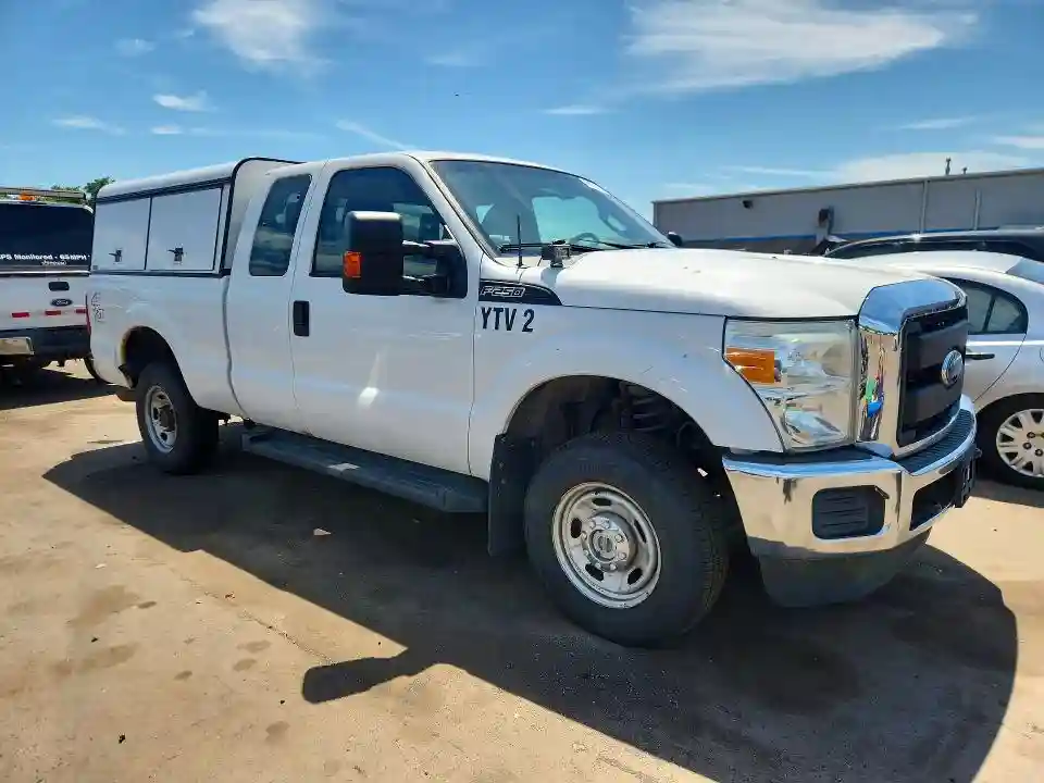 1FT7X2B69FEA92163 2015 FORD F250-3