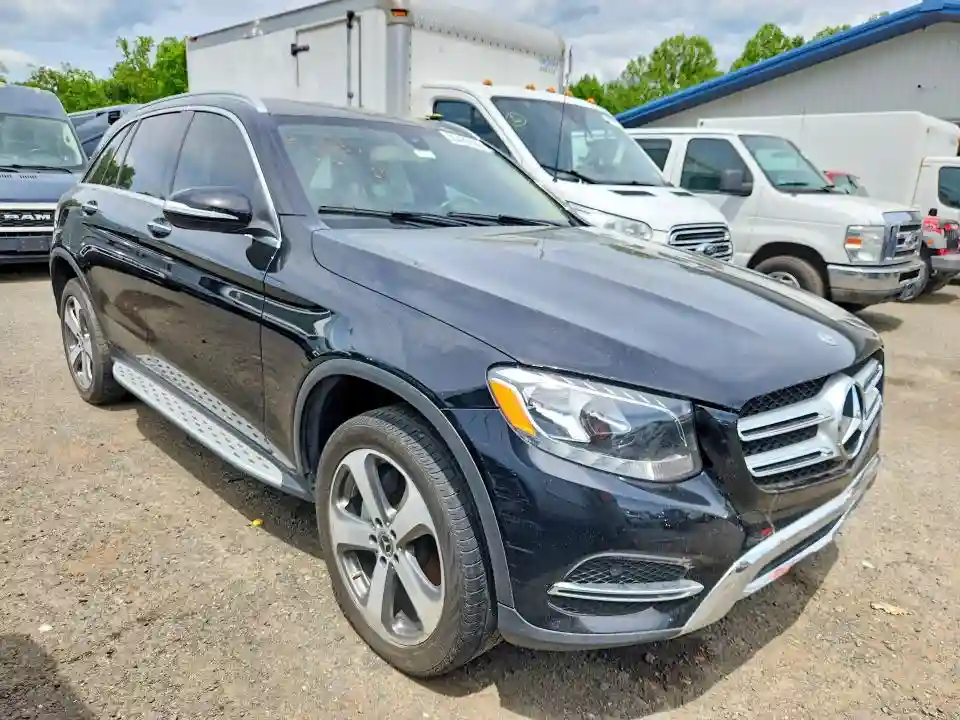 WDC0G4JB4JV022679 2018 MERCEDES-BENZ GLC-CLASS-3