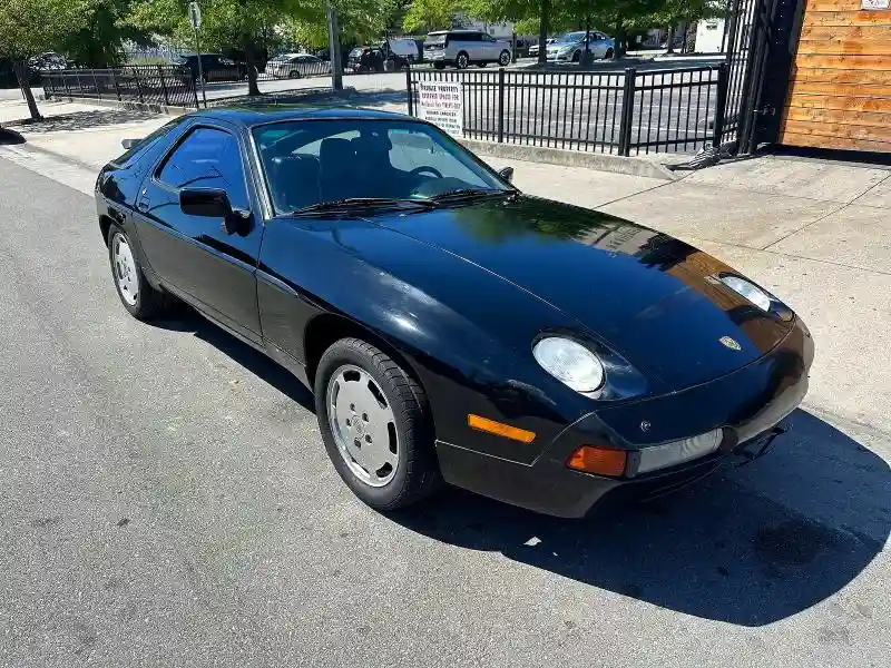 WP0JB0921HS861805 1987 PORSCHE 928-0