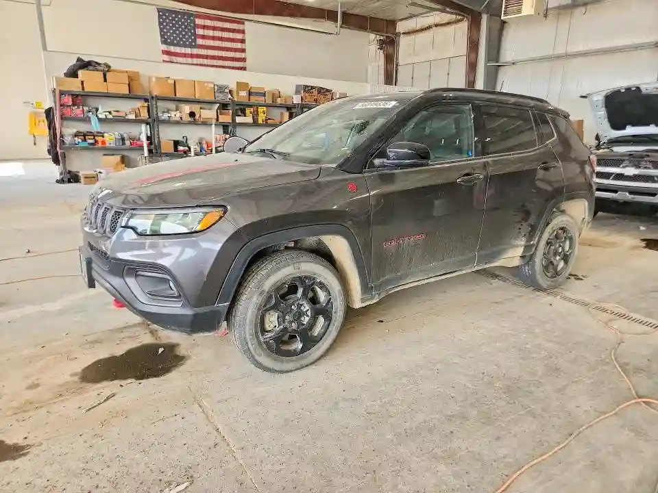 3C4NJDDNXPT549878 2023 JEEP COMPASS-0
