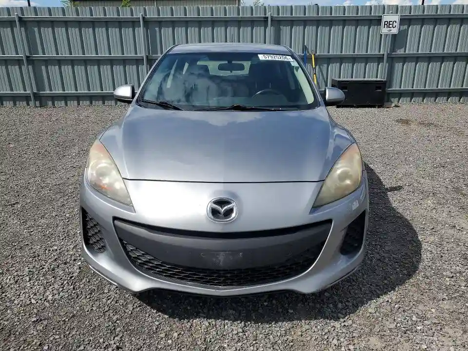 JM1BL1KFXD1727895 2013 MAZDA 3-4