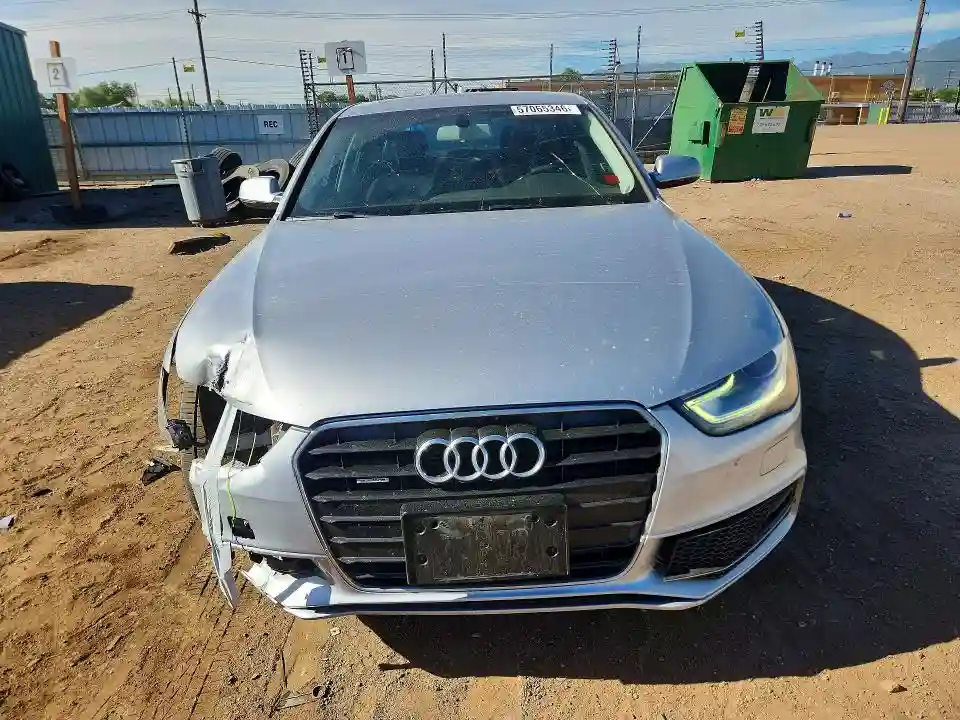 WAUBFAFLXFN018898 2015 AUDI A4-4