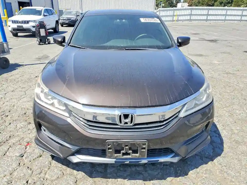 1HGCR2F51HA052956 2017 HONDA ACCORD-4