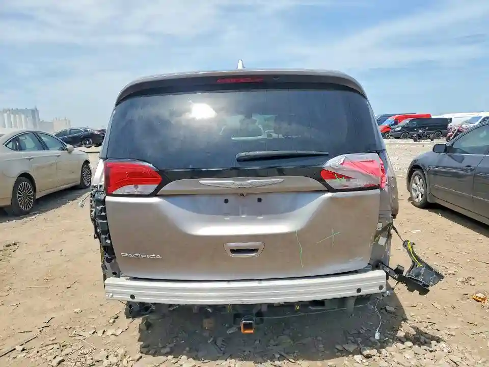 2C4RC1DG1HR535836 2017 CHRYSLER PACIFICA-5
