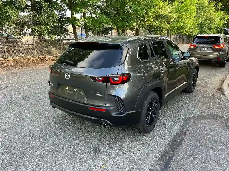 7MMVABDM7SN381976 2025 MAZDA CX-50-3