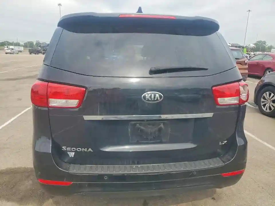 KNDMB5C18G6213489 2016 KIA SEDONA-5