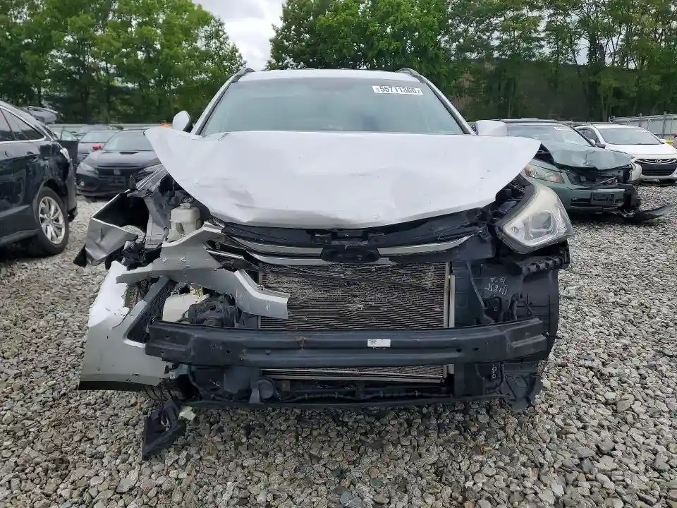 5XYZU3LB8GG370451 2016 HYUNDAI SANTA FE-4