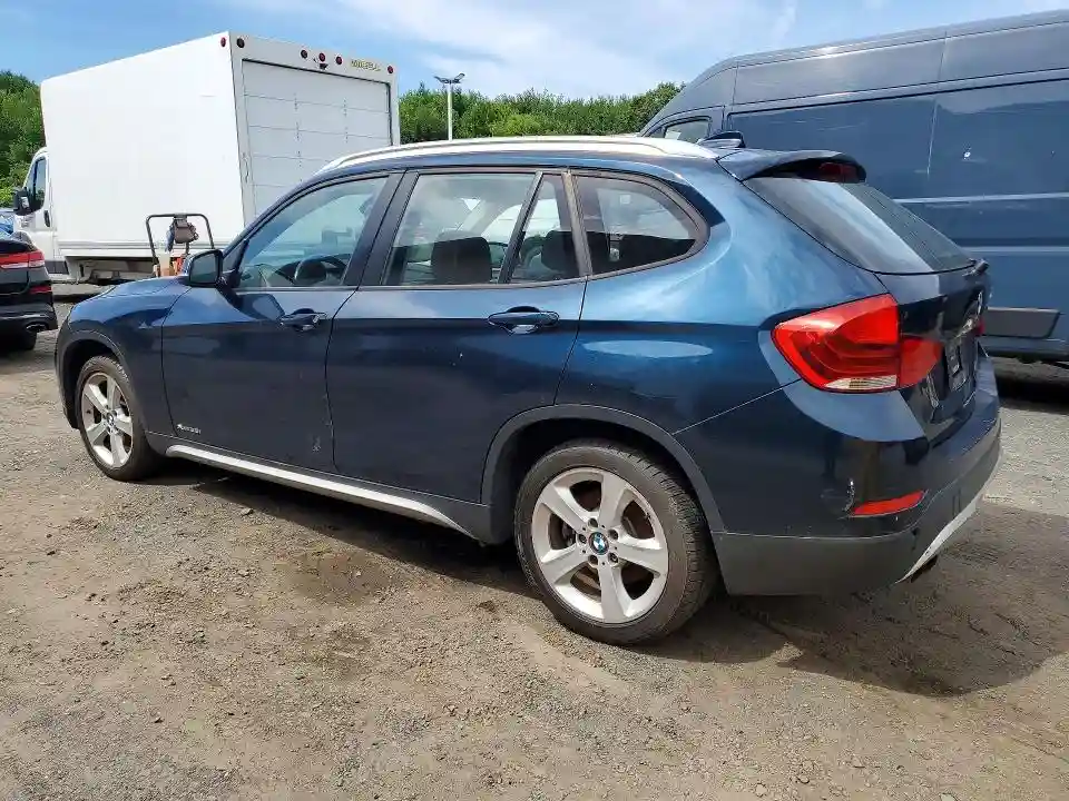 WBAVL1C57DVR87387 2013 BMW X1-1
