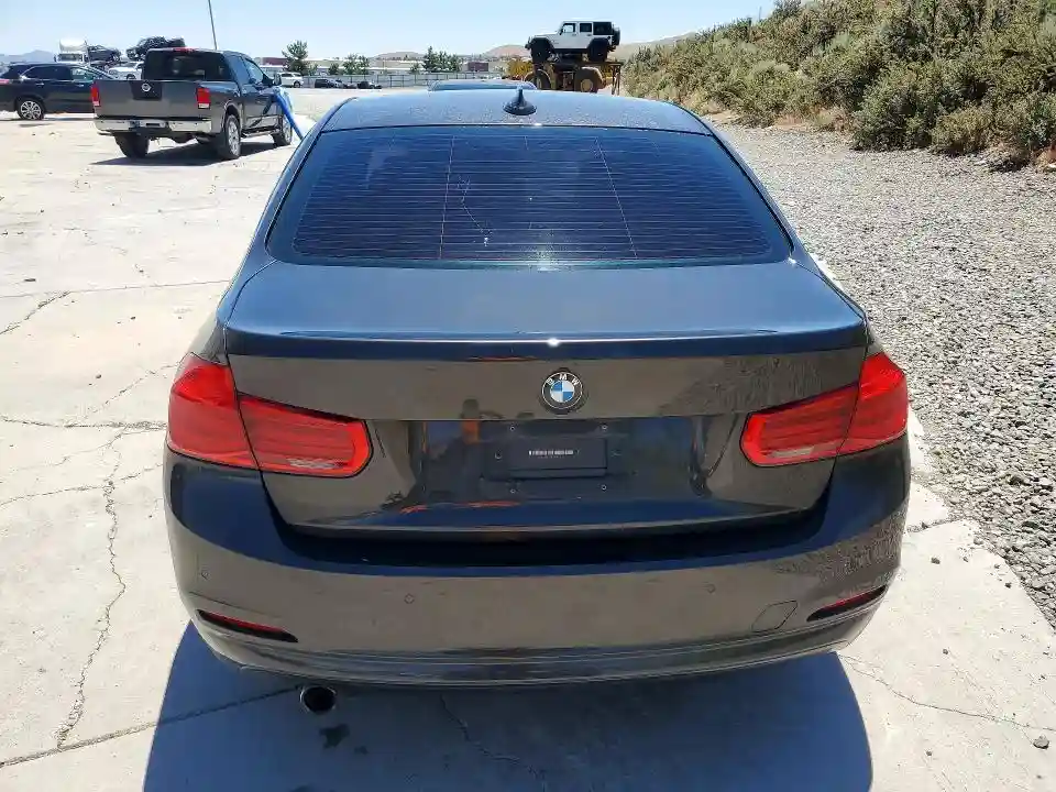 WBA8E1G58GNT35013 2016 BMW 3 SERIES-5