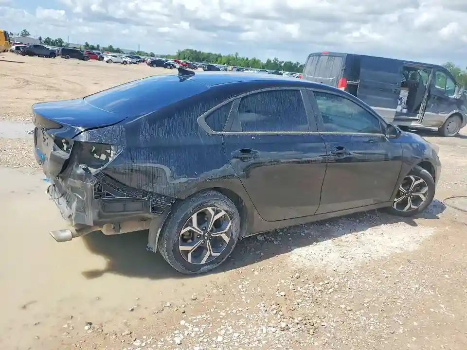 3KPF24AD6LE197698 2020 KIA FORTE LXS-2