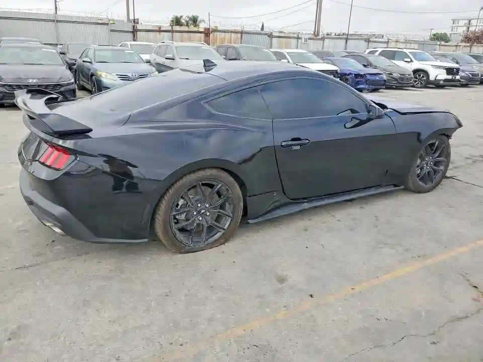 1FA6P8CF8S5411355 2025 FORD MUSTANG-2