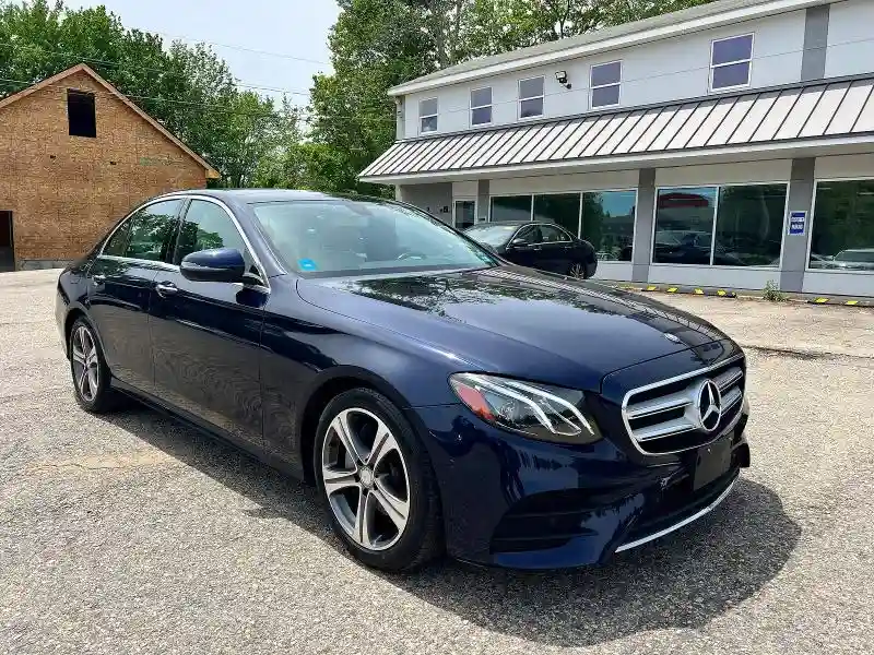 WDDZF4KB8HA132821 2017 MERCEDES-BENZ E-CLASS-0