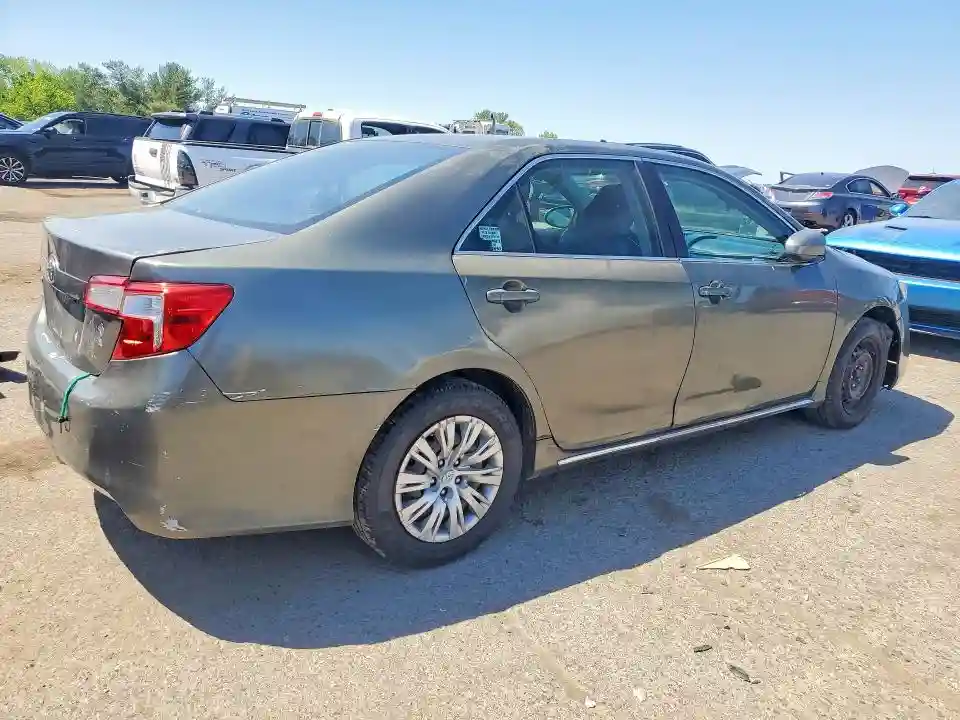 4T1BF1FK6CU574925 2012 TOYOTA CAMRY-2