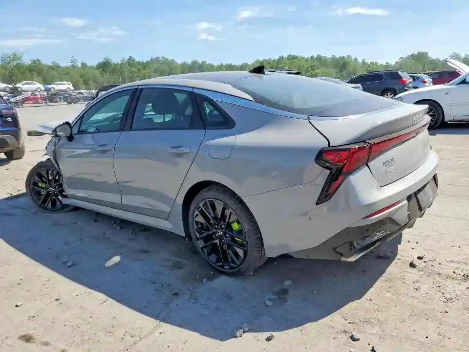 KNAG44J88T5429177 2026 KIA K5-1