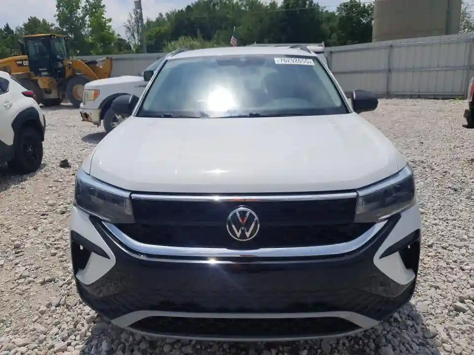 3VVDX7B28PM320518 2023 VOLKSWAGEN TAOS S-4