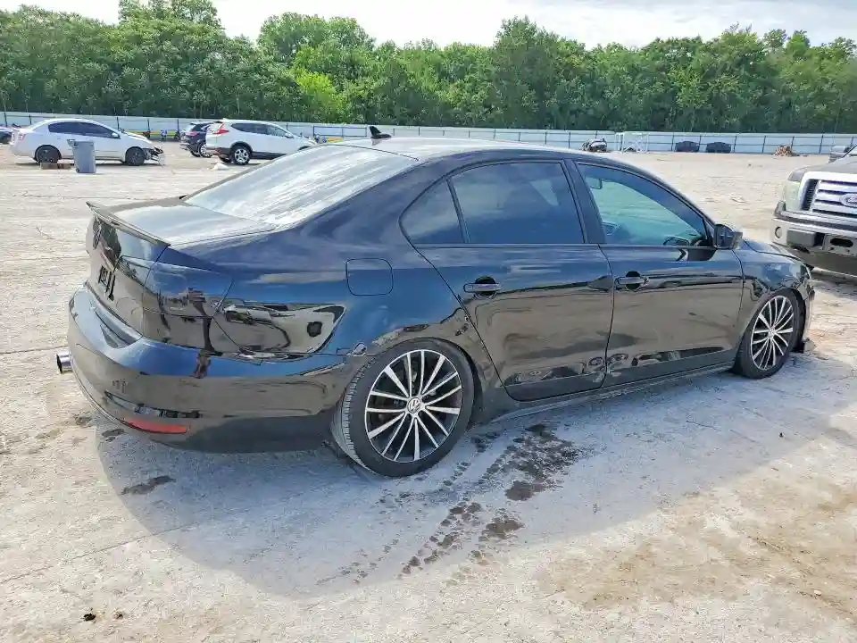 3VWD17AJ7GM297769 2016 VOLKSWAGEN JETTA-2