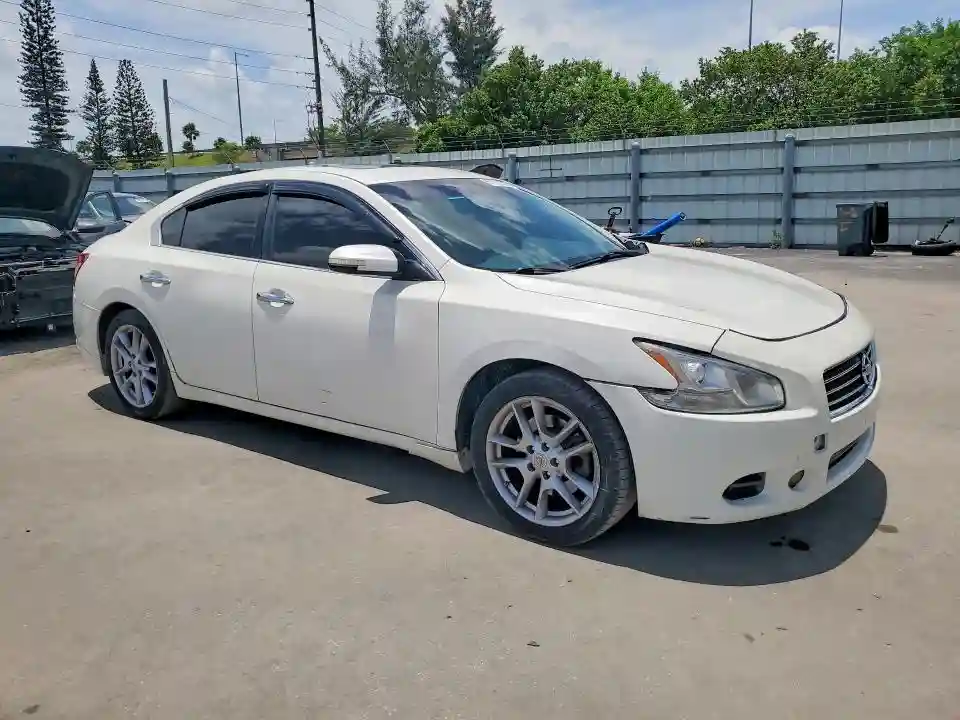 1N4AA5AP5AC830764 2010 NISSAN MAXIMA-3
