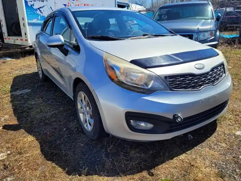 KNADM4A35D6238481 2013 KIA RIO-0