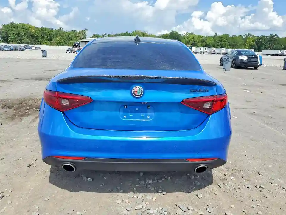 ZARFAMAN4M7645875 2021 ALFA ROMEO GIULIA-5