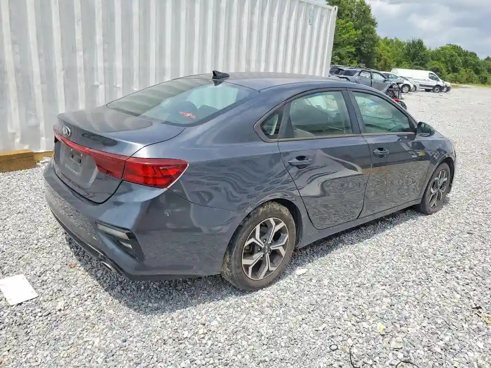 3KPF24AD7KE091758 2019 KIA FORTE-2