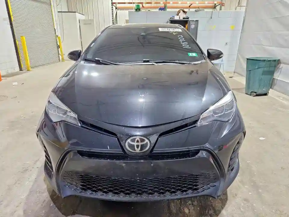 2T1BURHE7JC108902 2018 TOYOTA COROLLA-4
