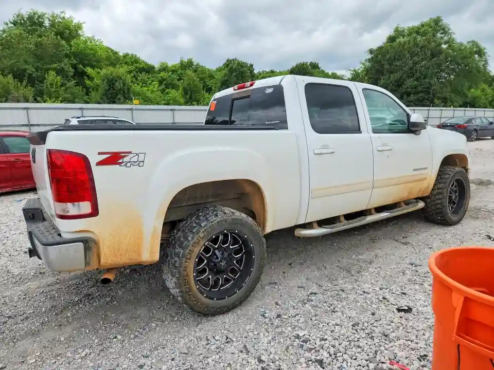 3GTRKWE39AG251099 2010 GMC SIERRA-2