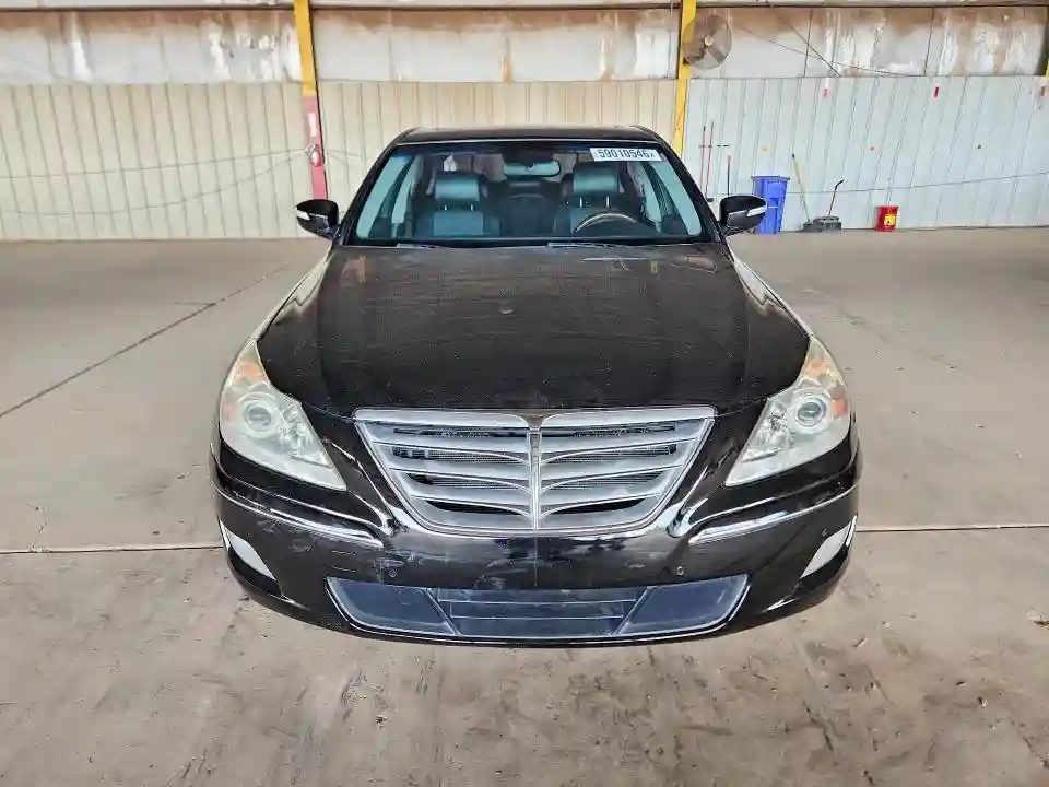 KMHGC4DF2BU121423 2011 HYUNDAI GENESIS-4