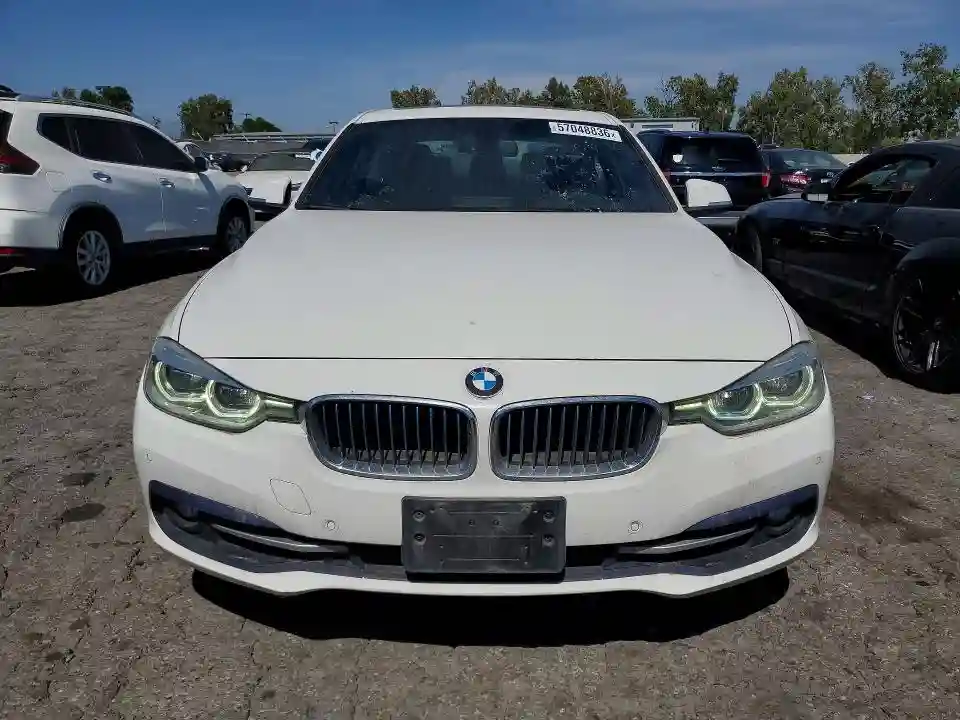 WBA8E1C59HK480005 2017 BMW 3 SERIES-4