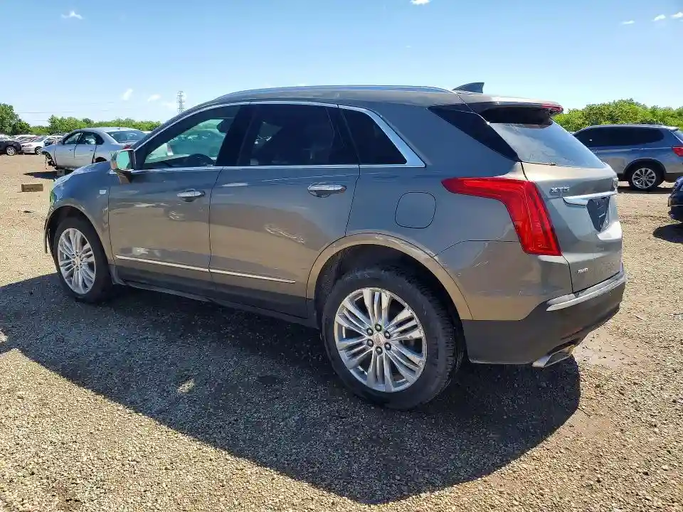 1GYKNFRS5JZ193562 2018 CADILLAC XT5-1