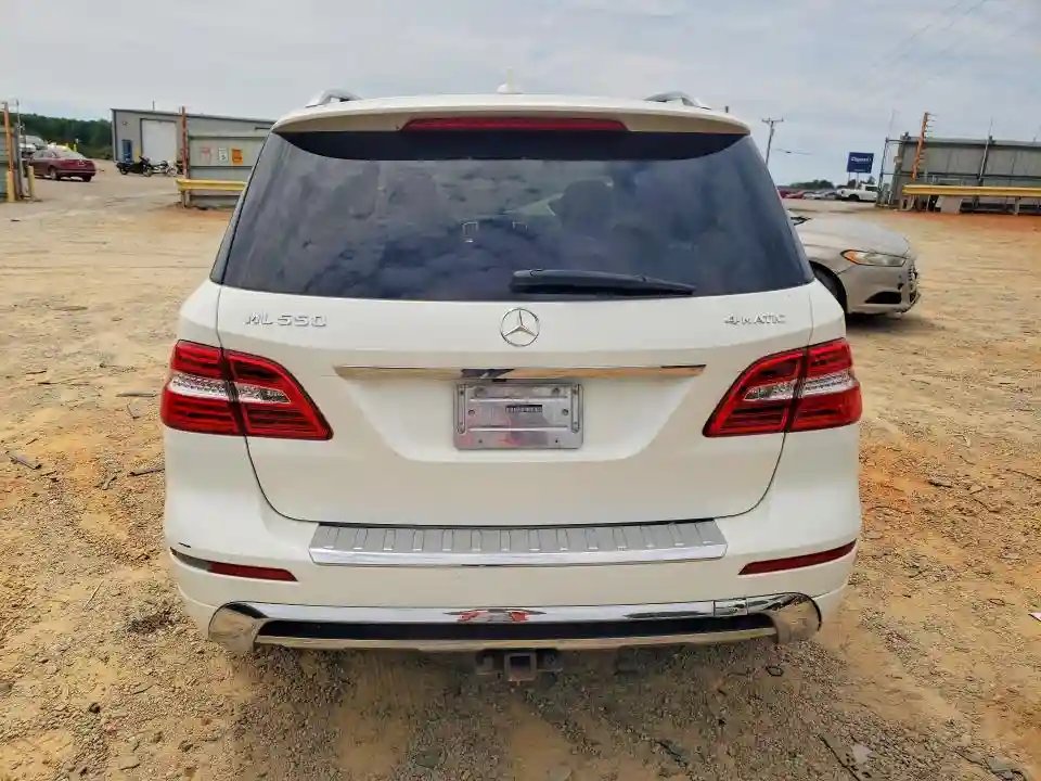 4JGDA7DB2EA364226 2014 MERCEDES-BENZ M-CLASS-5